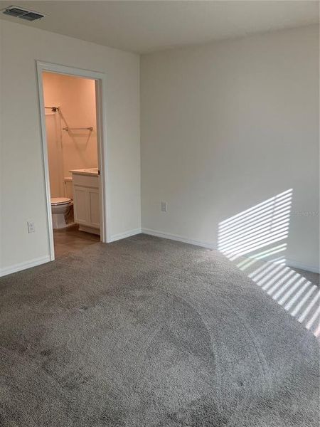 Spacious, unfurnished interior of a new home in Sunset Hills, Summerfield (Image 15).