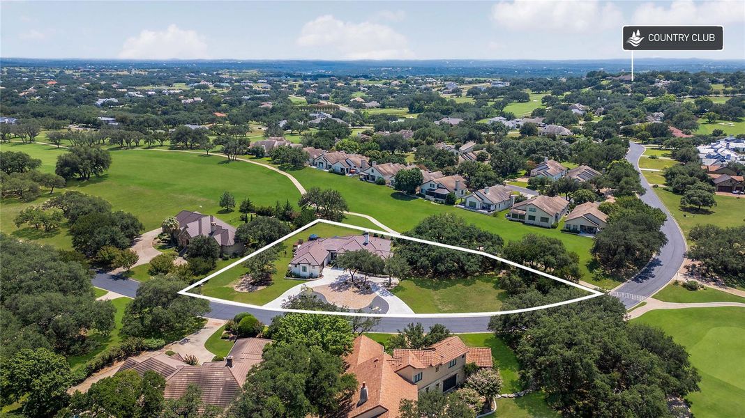 Walking distance to Country club to enjoy first class food, amenities and service. Right side of the property has been approved for additional 2nd structure up to 1700 SF Walking distance to Country club to enjoy first class food, amenities and service. Right side of the property has been approved for additional 2nd structure up to 1700 SF