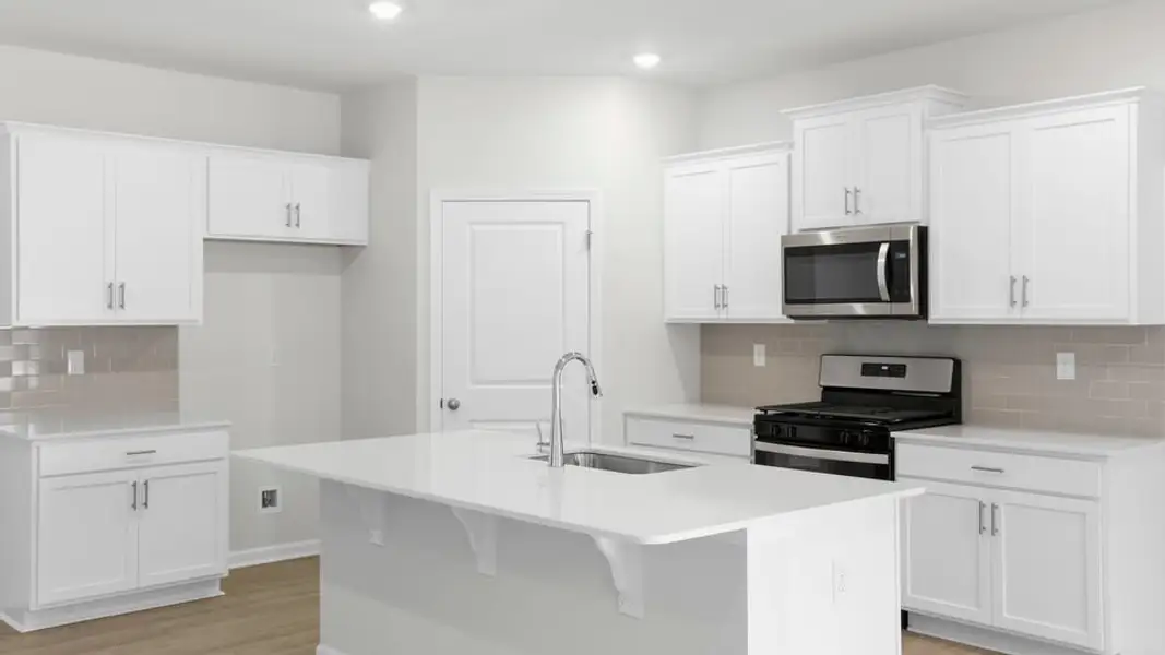 Furnished interior view inside a new home in Chestnut Ridge, Greenville (Image 9).