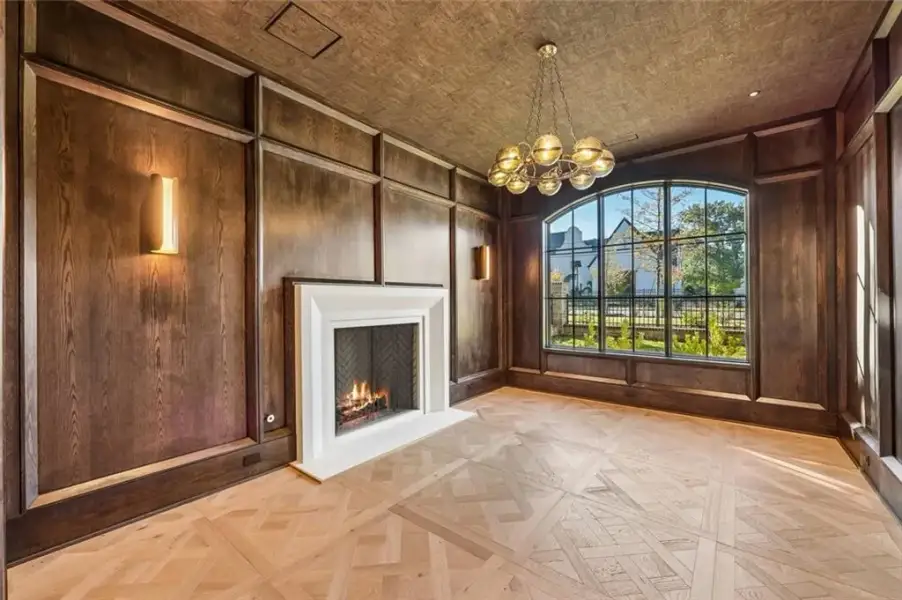 Image 114 of a home in .