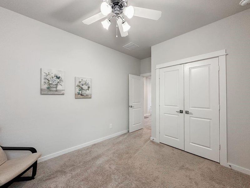Spacious, unfurnished interior of a new home in , Fulshear (Image 25). Spacious, unfurnished interior of a new home in , Fulshear (Image 25).
