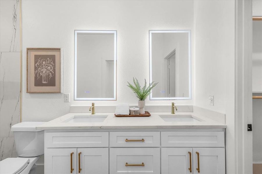 Furnished interior view inside a new home in , Fort Worth (Image 26). Furnished interior view inside a new home in , Fort Worth (Image 26).