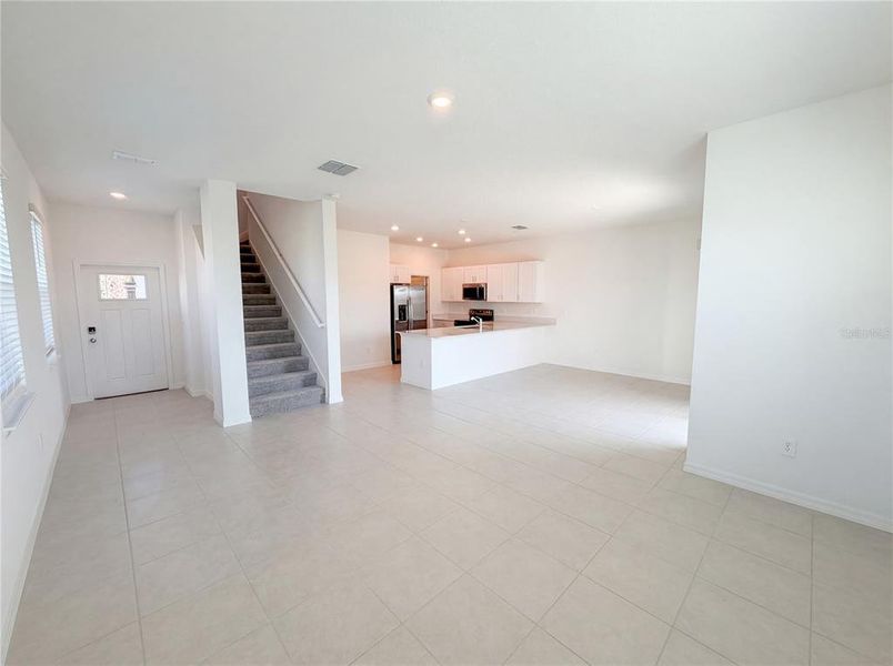 Spacious, unfurnished interior of a new home in , San Antonio (Image 26). Spacious, unfurnished interior of a new home in , San Antonio (Image 26).