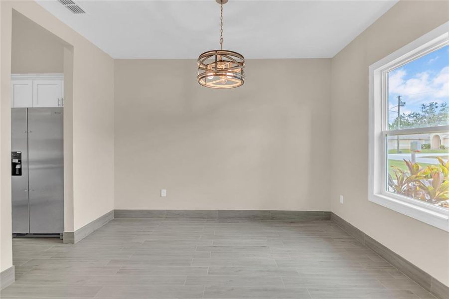 Spacious, unfurnished interior of a new home in , Kissimmee (Image 22).