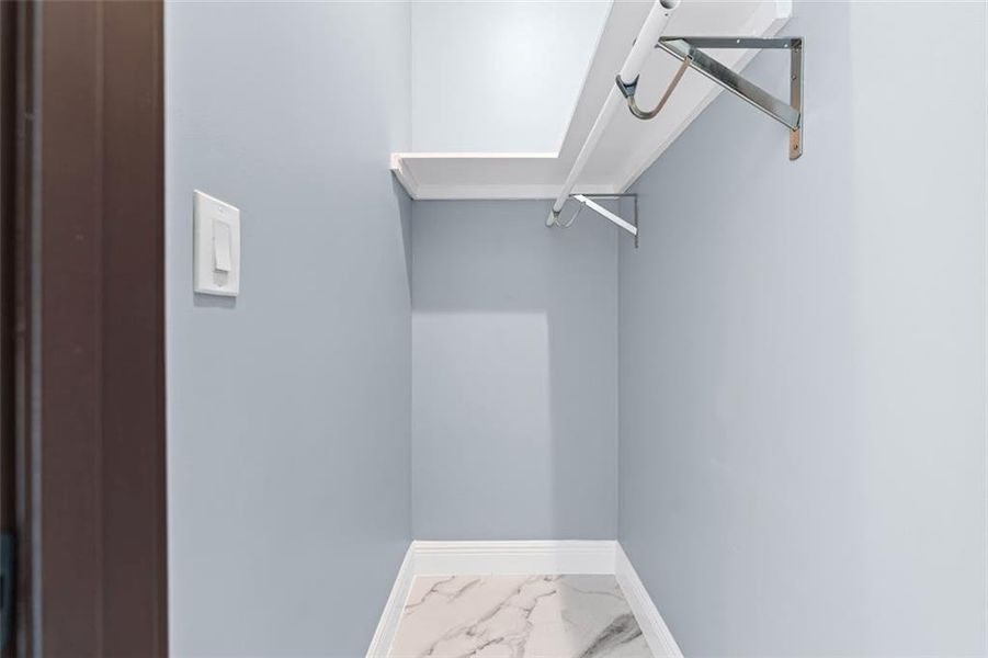 Spacious, unfurnished interior of a new home in , Grayson (Image 46).