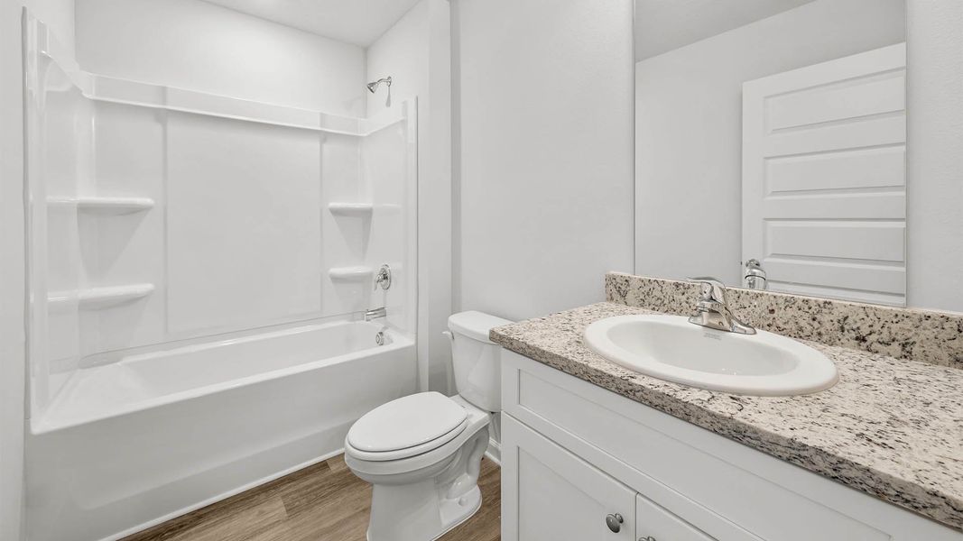 Furnished interior view inside a new home in Morningside, Panama City (Image 11).