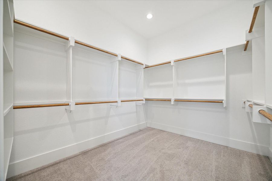 1 or 2 Primary walk-in closets
