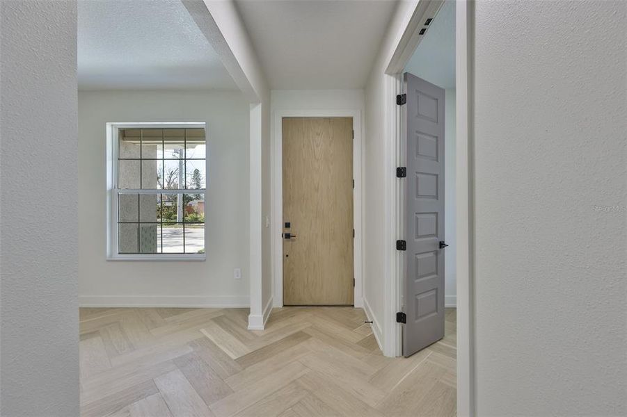 Spacious, unfurnished interior of a new home in , Tampa (Image 26). Spacious, unfurnished interior of a new home in , Tampa (Image 26).