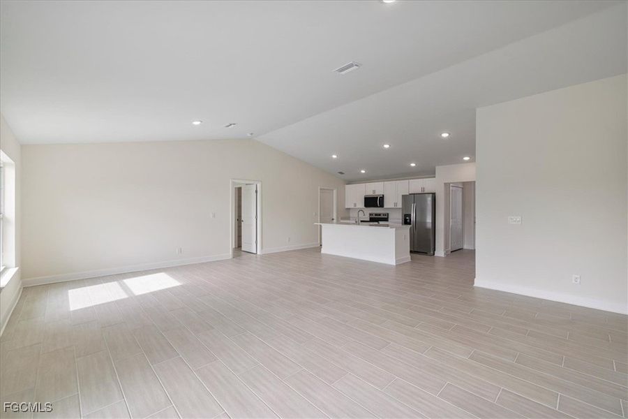 Spacious, unfurnished interior of a new home in Cape Coral, Cape Coral (Image 17). Spacious, unfurnished interior of a new home in Cape Coral, Cape Coral (Image 17).