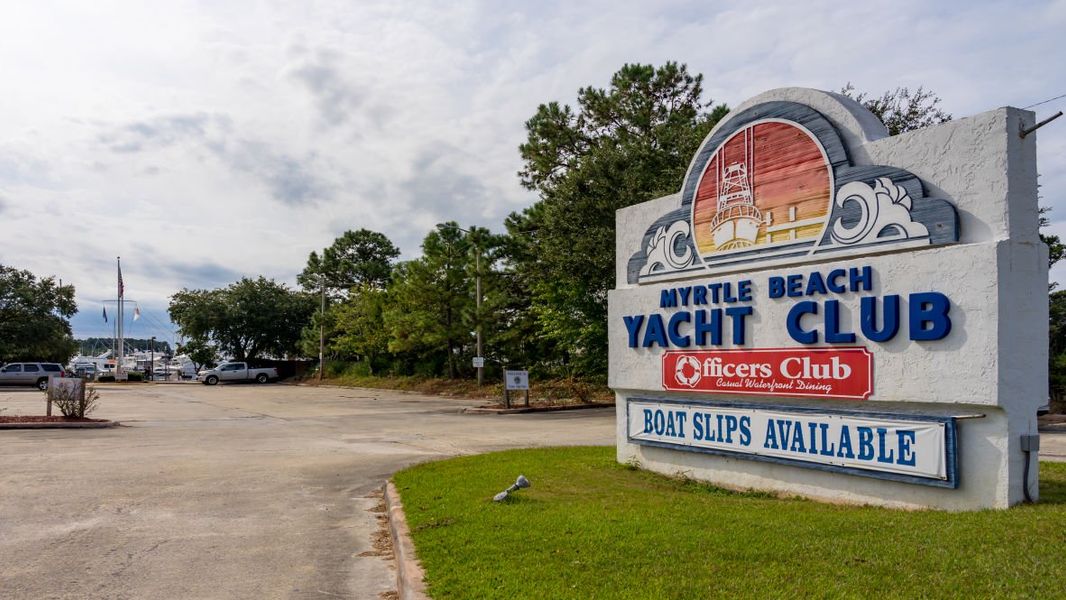 Image 15 of a home in Sandridge Park.