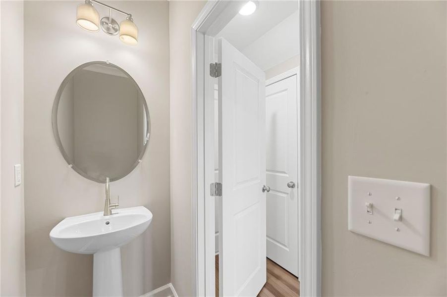 Furnished interior view inside a new home in River Walk Place, Lawrenceville (Image 10).