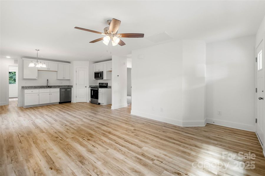 Spacious, unfurnished interior of a new home in , Albemarle (Image 25).