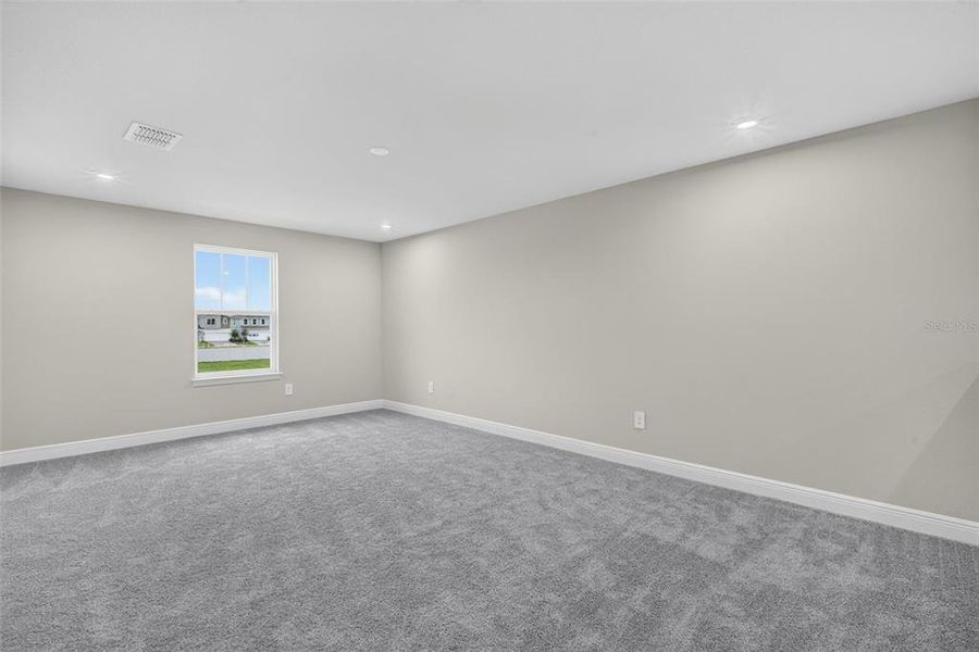 Spacious, unfurnished interior of a new home in Crosswind Ranch, Parrish (Image 35). Spacious, unfurnished interior of a new home in Crosswind Ranch, Parrish (Image 35).