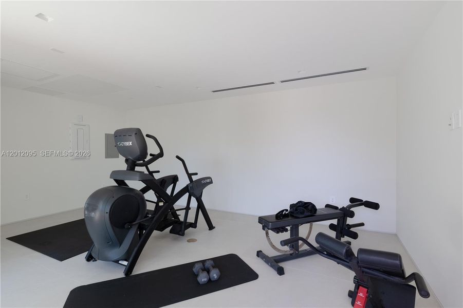 Community amenities in , Miami Shores (Image 21). Community amenities in , Miami Shores (Image 21).