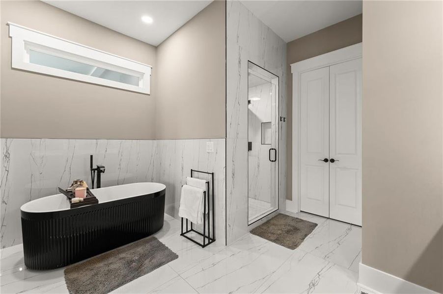 Furnished interior view inside a new home in , Dawsonville (Image 12).