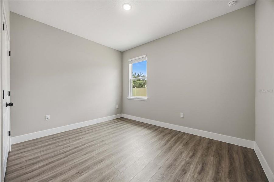 Spacious, unfurnished interior of a new home in , Winter Haven (Image 19).