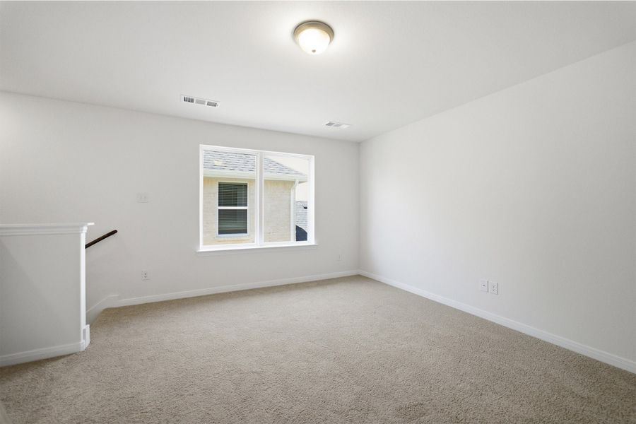 Spacious, unfurnished interior of a new home in La Terra, Celina (Image 28). Spacious, unfurnished interior of a new home in La Terra, Celina (Image 28).