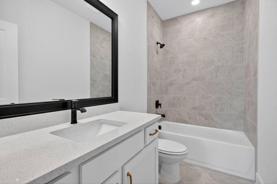 Furnished interior view inside a new home in Livingstone Park, Kennesaw (Image 3).