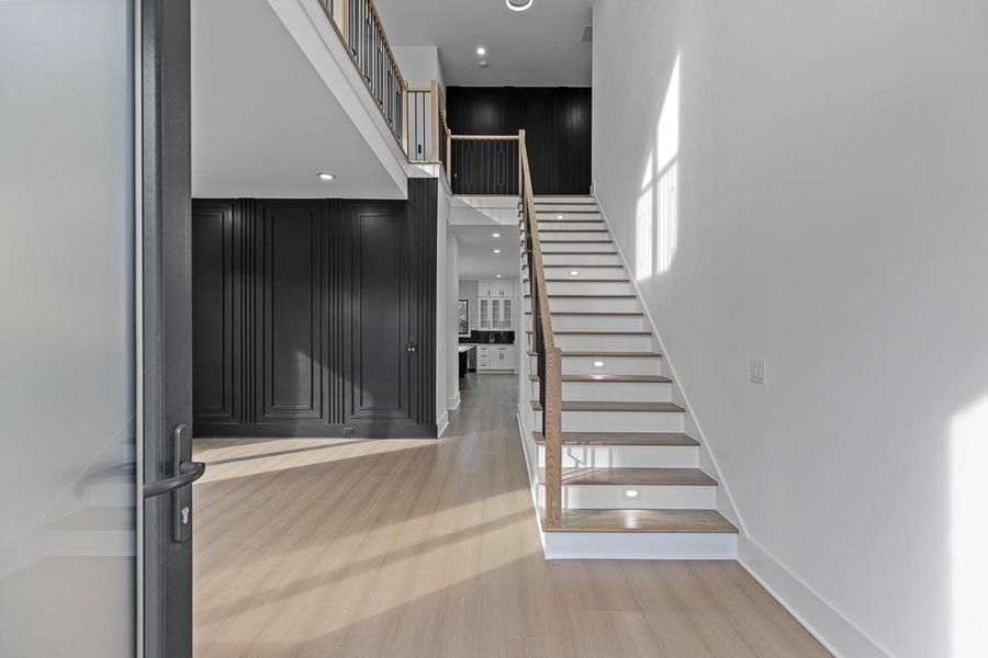 Spacious, unfurnished interior of a new home in , Jefferson (Image 45).