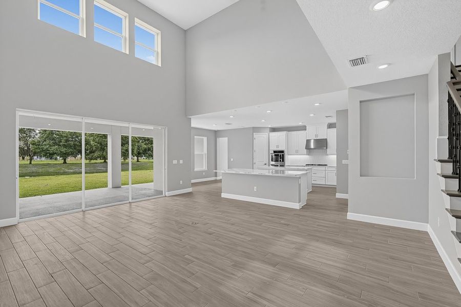 Spacious, unfurnished interior of a new home in Victoria Lakes, Odessa (Image 9).