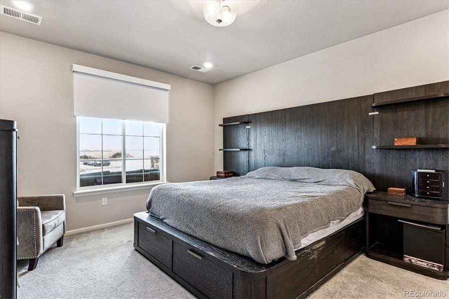 Furnished interior view inside a new home in The Reserve, Aurora (Image 15). Furnished interior view inside a new home in The Reserve, Aurora (Image 15).