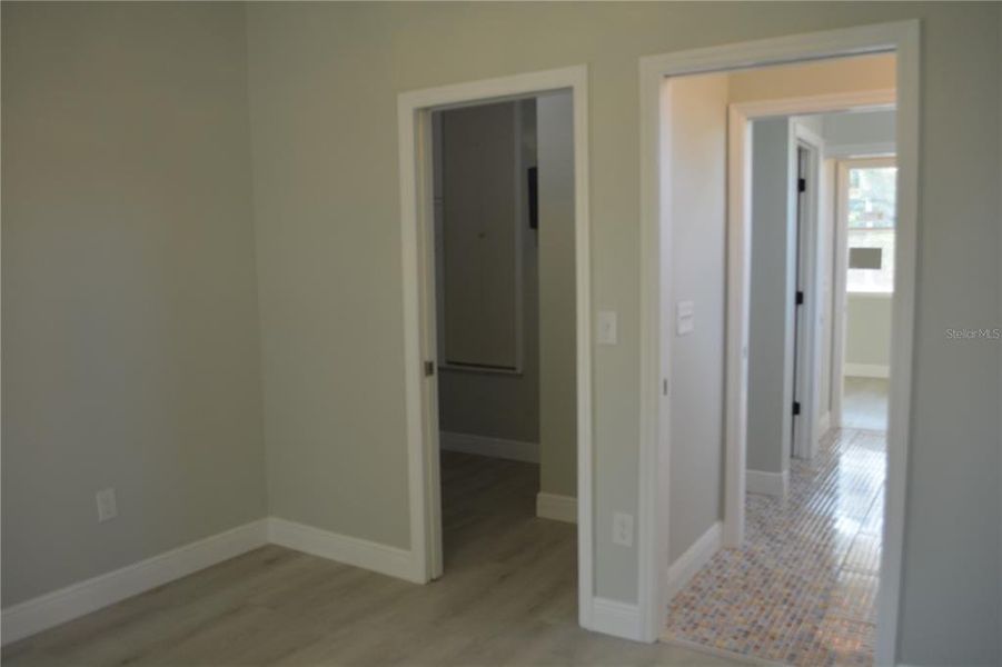 Spacious, unfurnished interior of a new home in , Sanford (Image 30).