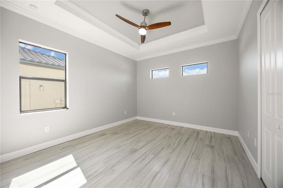Spacious, unfurnished interior of a new home in , Punta Gorda (Image 43).