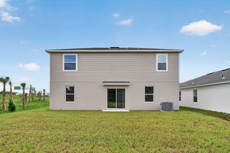 Representative exterior details of a home built from the Kingfisher by Taylor Morrison in Waterstone, Groveland (Image 3).