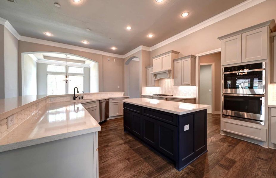 Representative furnished interior of a home built from the 3030 by Ravenna Homes in The Woodlands Hills 65′, Willis (Image 5). Representative furnished interior of a home built from the 3030 by Ravenna Homes in The Woodlands Hills 65′, Willis (Image 5).