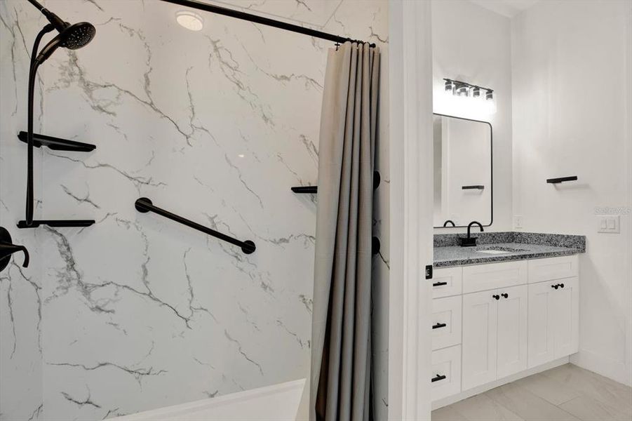 Close-up of interior finishes inside a home in , Dade City (Image 20). Close-up of interior finishes inside a home in , Dade City (Image 20).