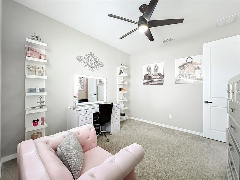 Furnished interior view inside a new home in , Clermont (Image 14).