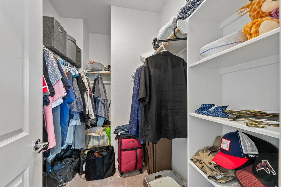 Image 3 of a home in Mason Woods 40s. Image 3 of a home in Mason Woods 40s.