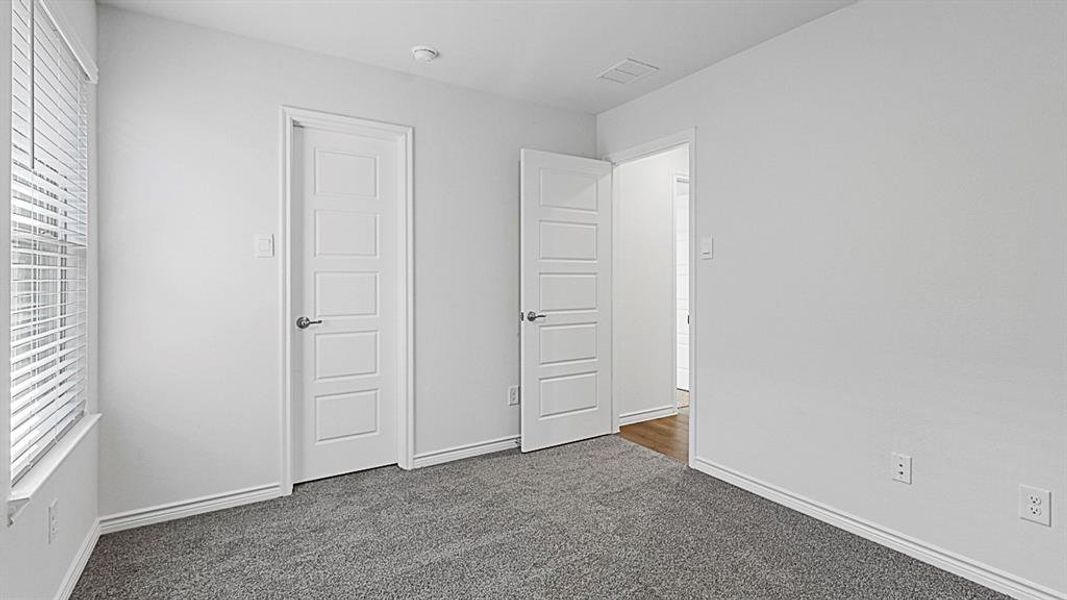 Spacious, unfurnished interior of a new home in Elevon, Lavon (Image 26). Spacious, unfurnished interior of a new home in Elevon, Lavon (Image 26).