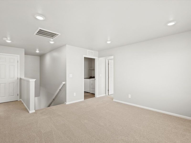 Spacious, unfurnished interior of a new home in Revere at Johnstown, Johnstown (Image 11).