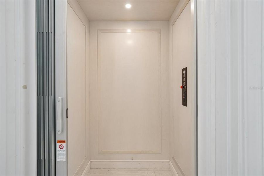 Spacious, unfurnished interior of a new home in , Tampa (Image 53).