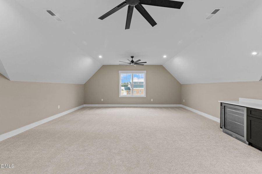 54-web-or-mls-VB4A4814