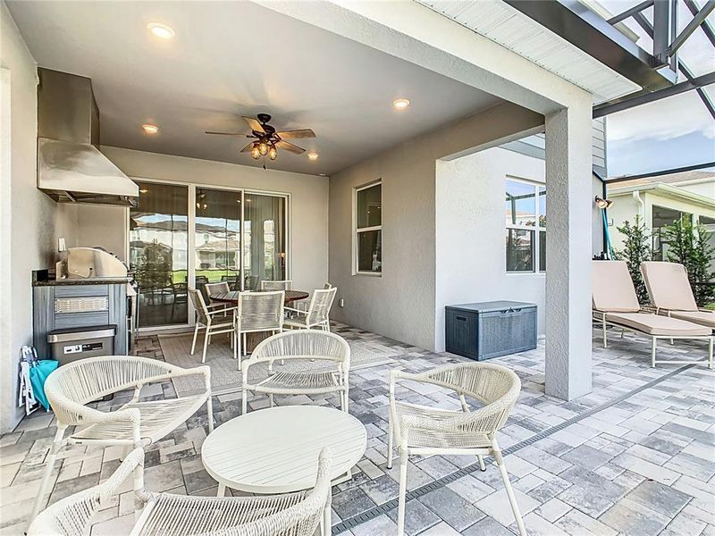 Furnished interior view inside a new home in , Orlando (Image 38).