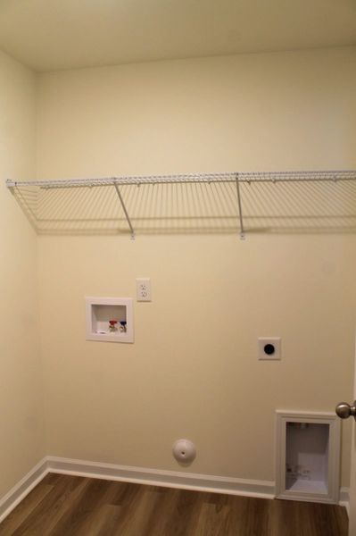 Spacious, unfurnished interior of a new home in Avondale, Greensboro (Image 13). Spacious, unfurnished interior of a new home in Avondale, Greensboro (Image 13).