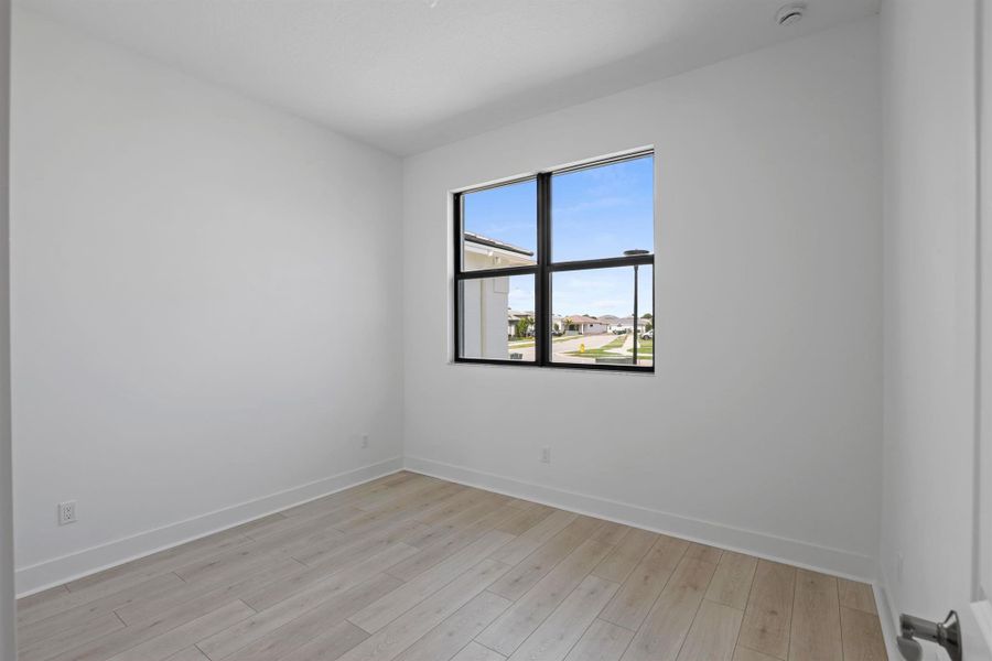 Spacious, unfurnished interior of a new home in Cove Royale, Stuart (Image 27). Spacious, unfurnished interior of a new home in Cove Royale, Stuart (Image 27).