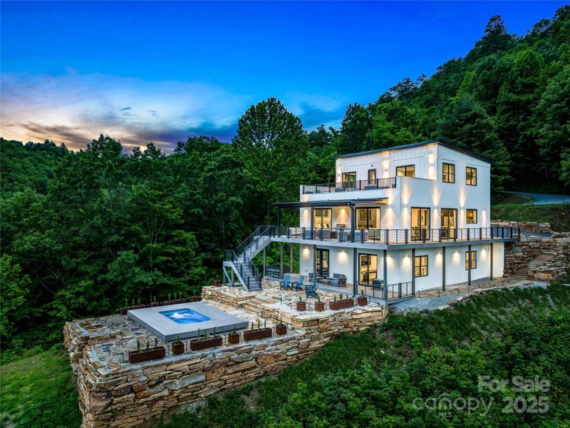 Exterior details and patio area of a home in , Bryson City (Image 24).