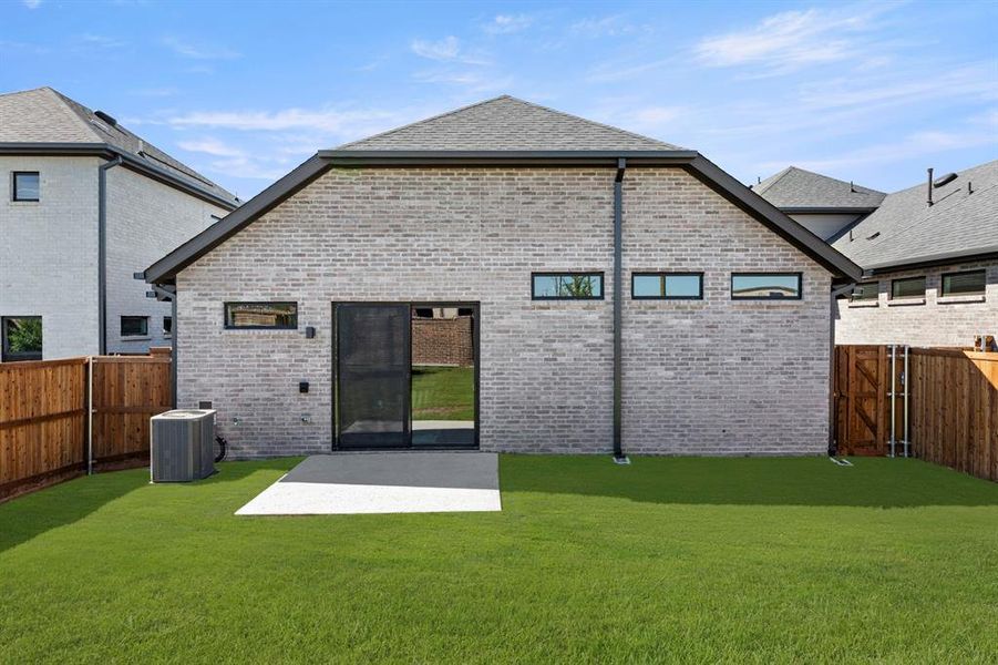 1620 Morningside_3503_Sequoia II_Back