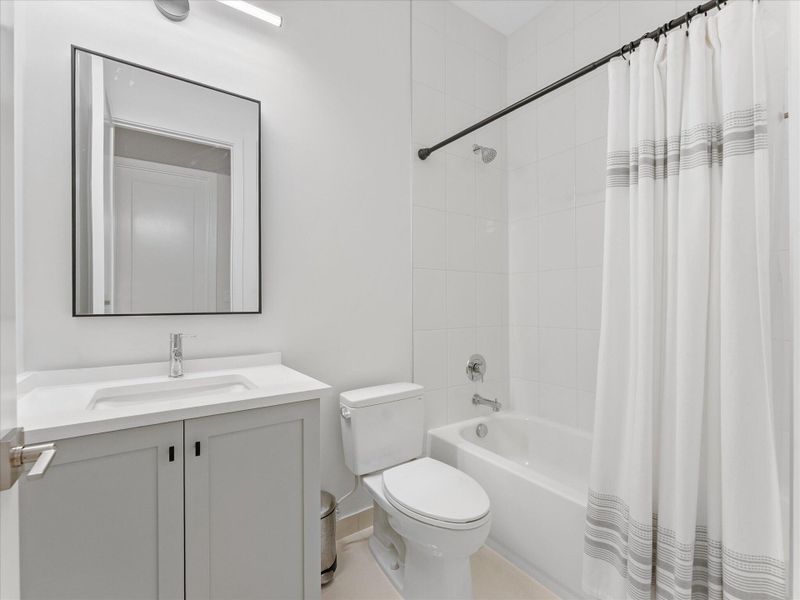 Guest Bathroom 2
