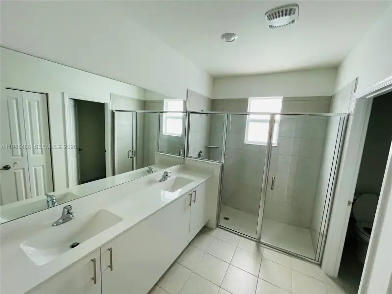 Furnished interior view inside a new home in , Homestead (Image 6).