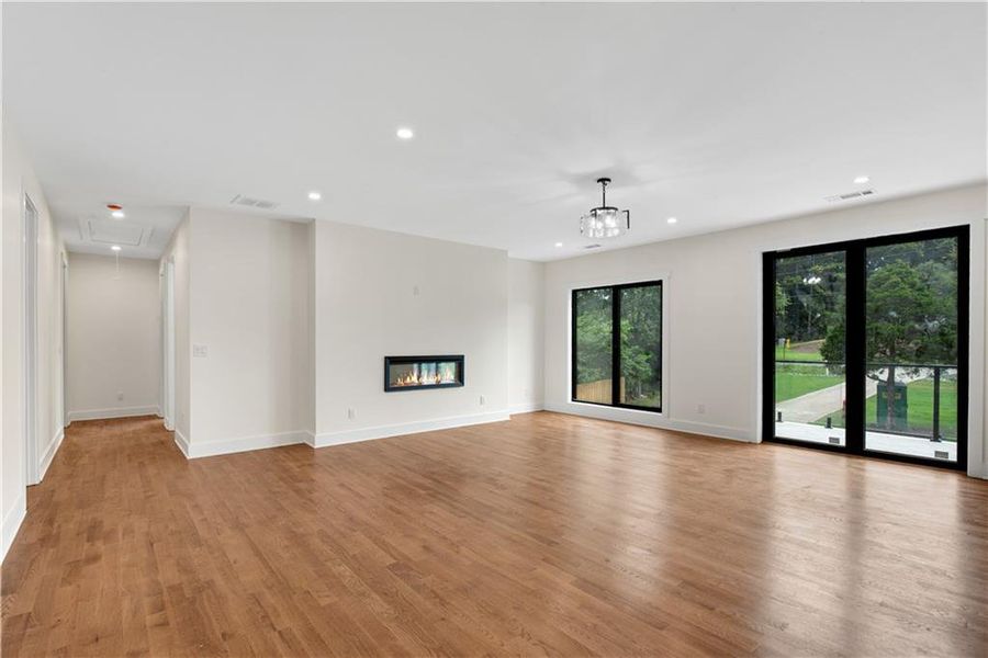 Spacious, unfurnished interior of a new home in , Marietta (Image 25). Spacious, unfurnished interior of a new home in , Marietta (Image 25).
