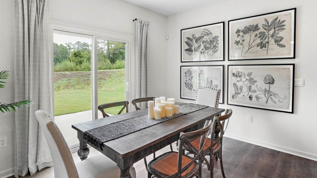 Representative furnished interior of a home built from the HAYDEN by D.R. Horton in Steeplegate Village, Trinity (Image 15). Representative furnished interior of a home built from the HAYDEN by D.R. Horton in Steeplegate Village, Trinity (Image 15).