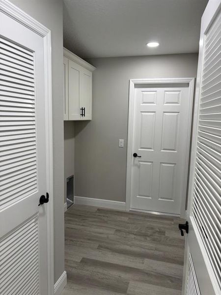 Spacious, unfurnished interior of a new home in , Citrus Springs (Image 32).