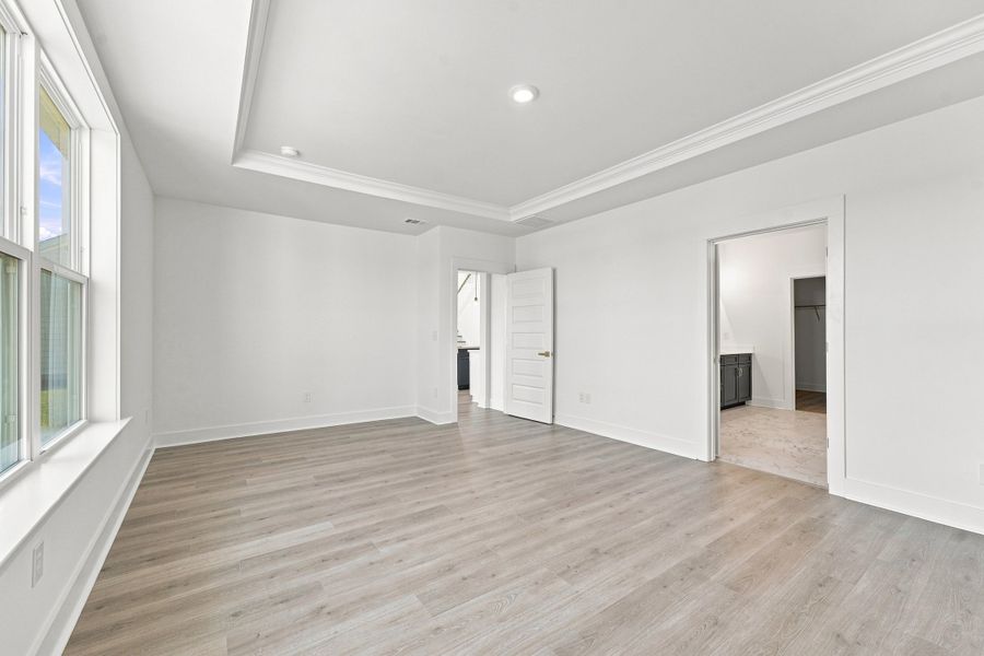 Spacious, unfurnished interior of a new home in Marshfield, Longs (Image 34). Spacious, unfurnished interior of a new home in Marshfield, Longs (Image 34).