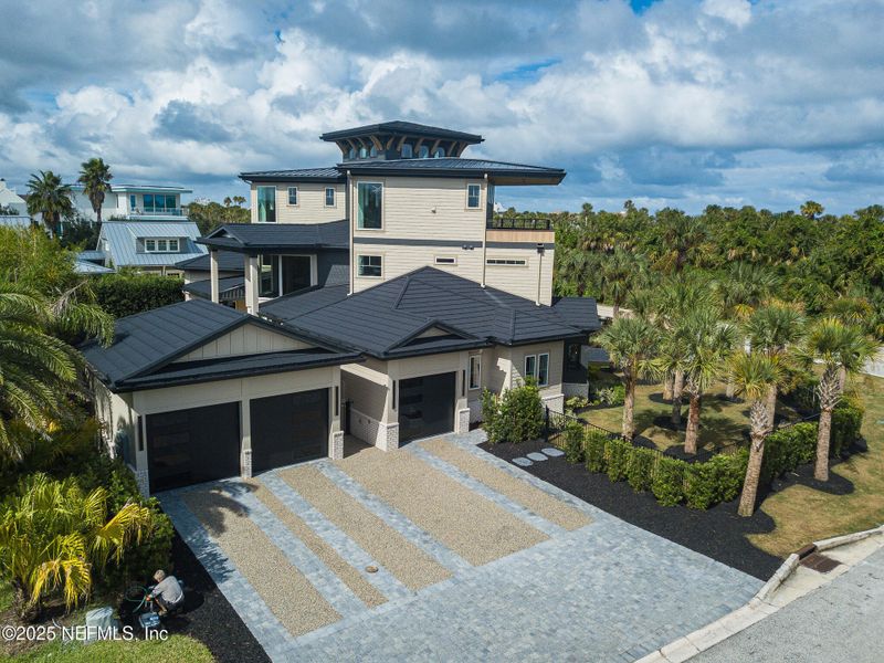 Image 30 of a home in .