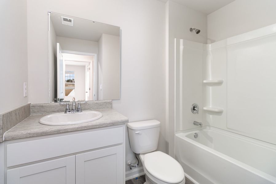 Representative furnished interior of a home built from the CURTIS by D.R. Horton in Cottonwood Place, Tabor City (Image 4). Representative furnished interior of a home built from the CURTIS by D.R. Horton in Cottonwood Place, Tabor City (Image 4).