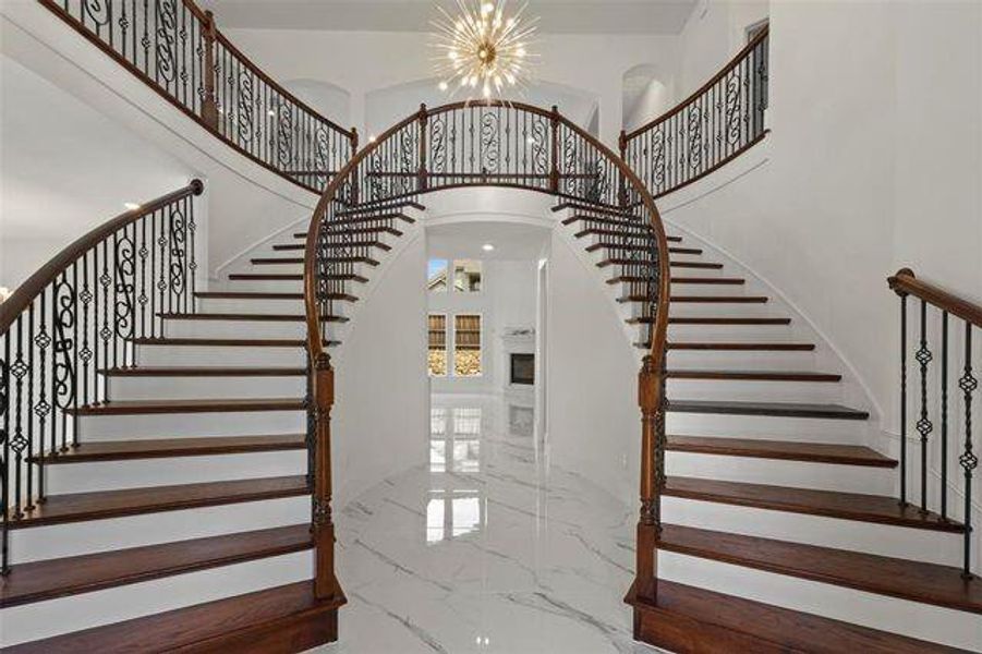 Grand double staircase & luxury chandelier Grand double staircase & luxury chandelier
